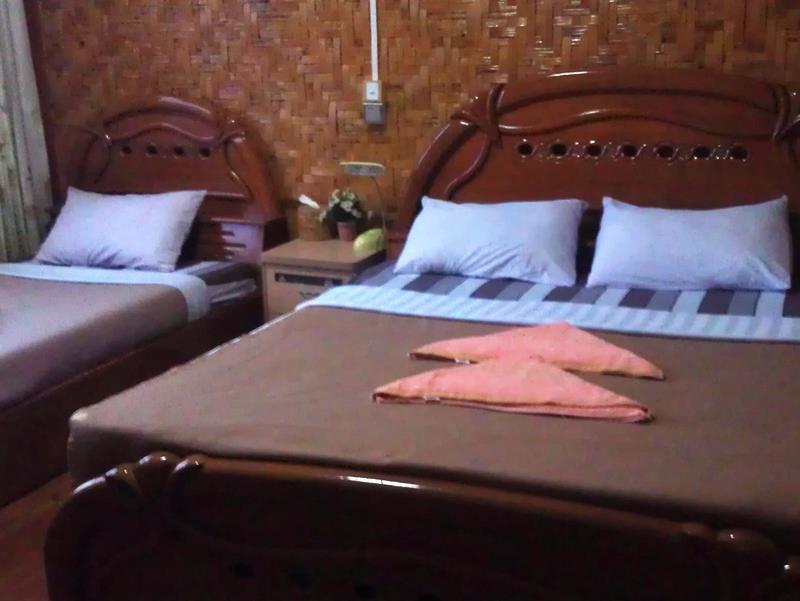 Everest Hotel Yangon Extérieur photo